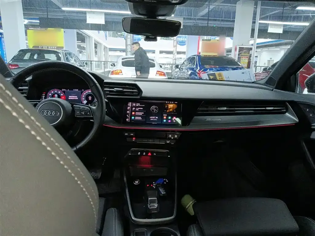 Audi A3 2024 из CN, фото 4