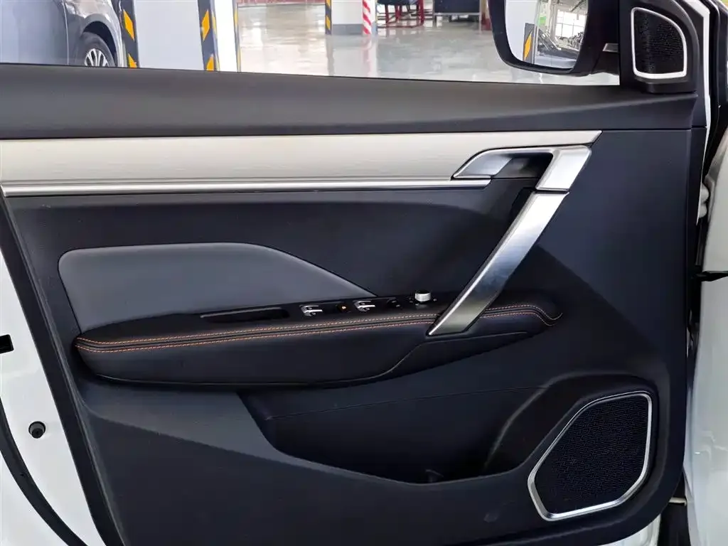 Geely Binyue 2023 из CN, фото 4
