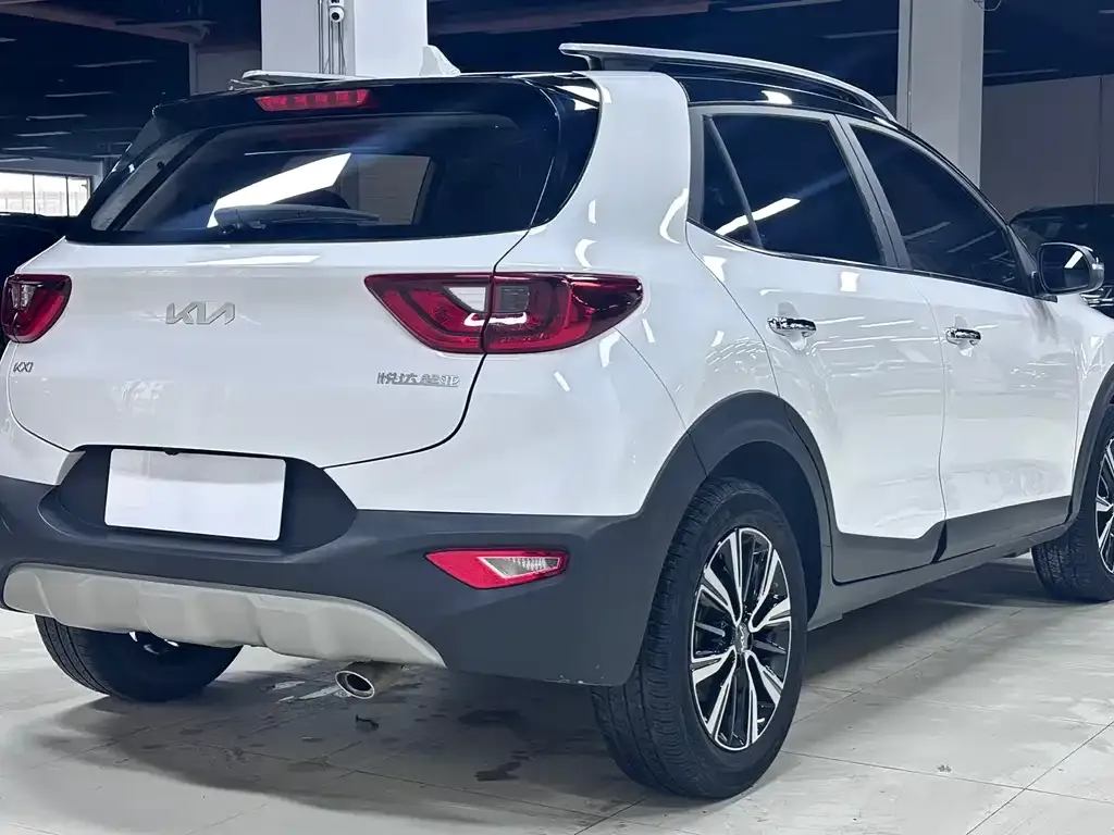 Kia KX1 2022 из CN, фото 8