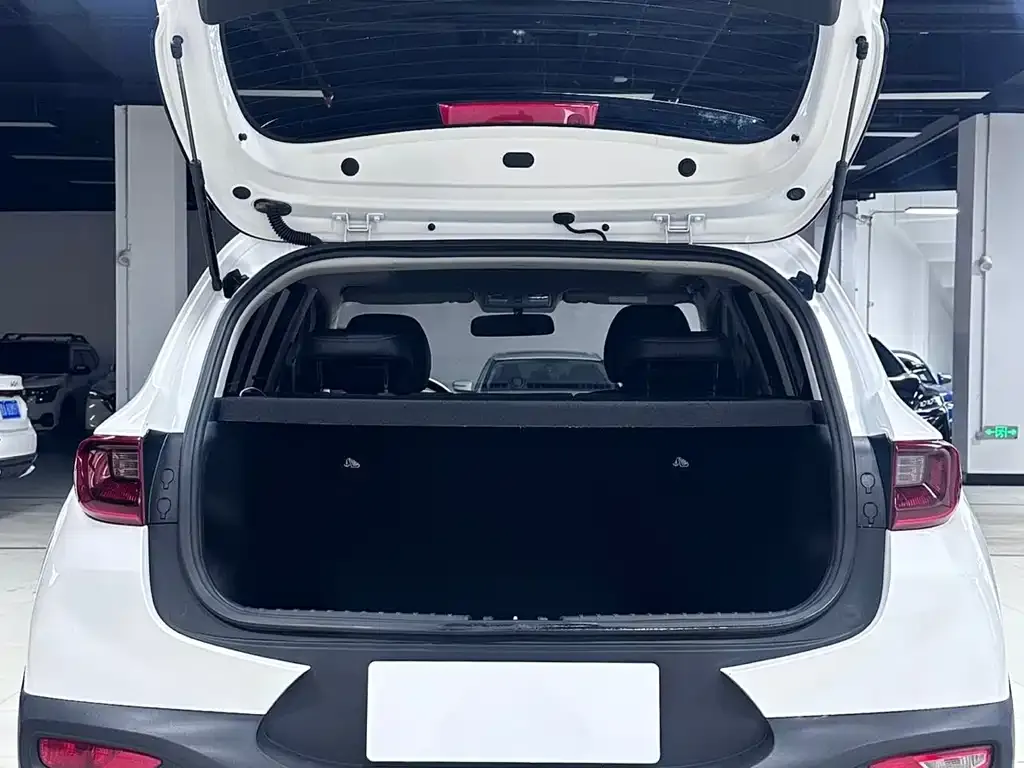 Kia KX1 2022 из CN, фото 10