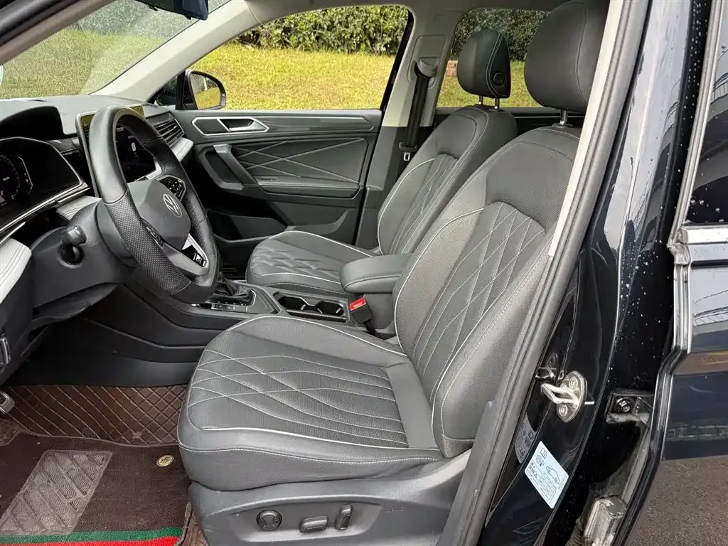 Volkswagen Tiguan L 2022 из CN, фото 8