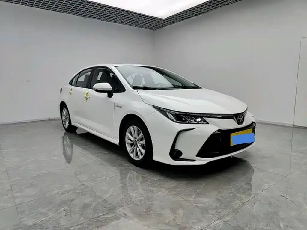 Toyota Corolla 2023 из CN, фото 3