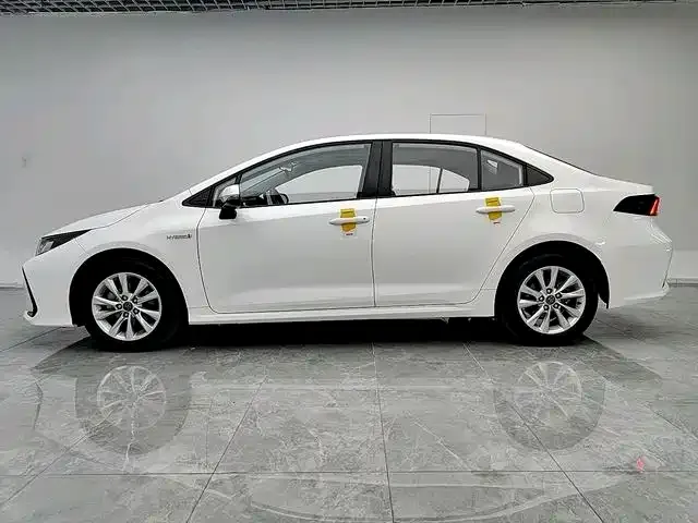 Toyota Corolla 2023 из CN, фото 5