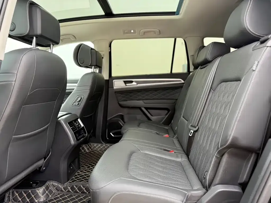 Volkswagen Teramont 2021 из CN, фото 8