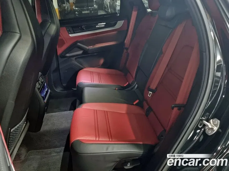 Porsche Cayenne 2024 из KR, фото 4