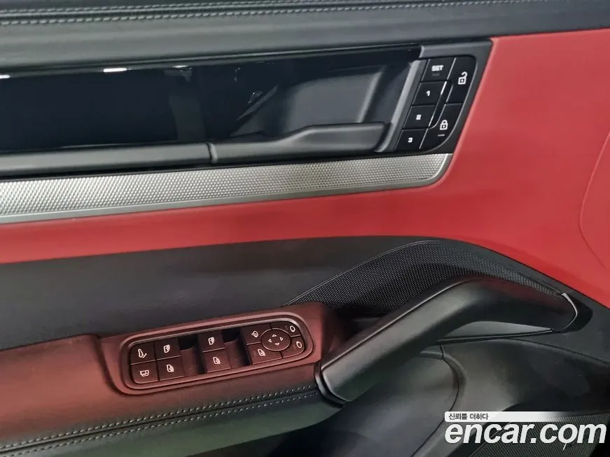 Porsche Cayenne 2024 из KR, фото 6