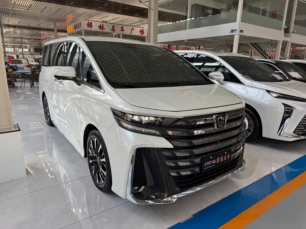 Toyota Vellfire 2024 из CN, фото 9