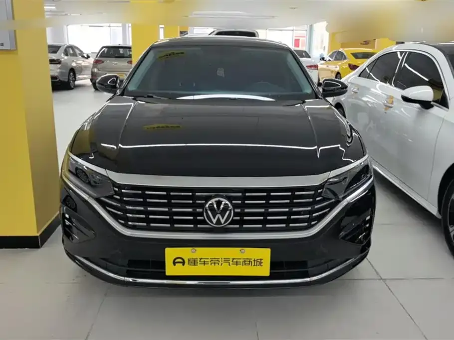 Volkswagen Passat 2022 из CN, фото 3