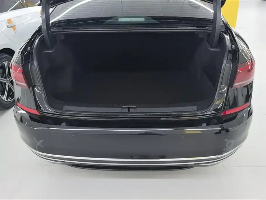 Volkswagen Passat 2022 из CN, фото 9