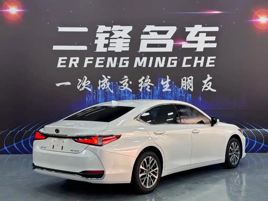 Lexus ES 2024 из CN, фото 6