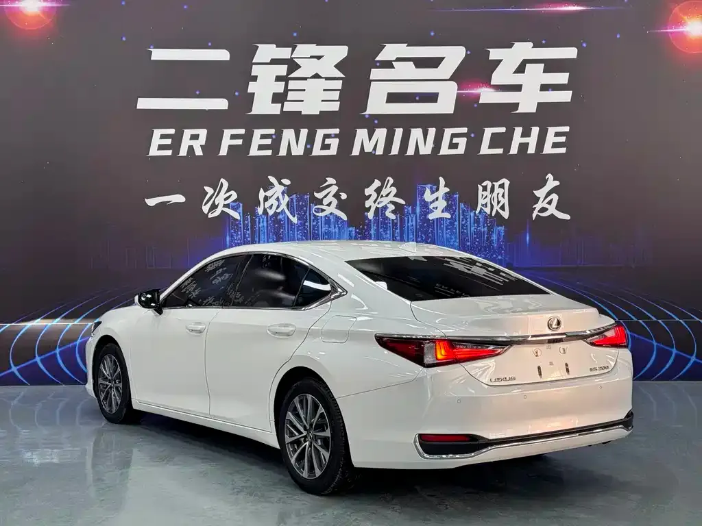 Lexus ES 2024 из CN, фото 9