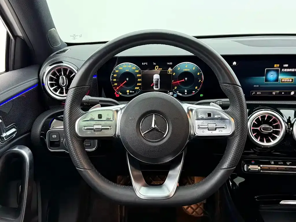 Mercedes-Benz A-Class 2024 из CN, фото 4