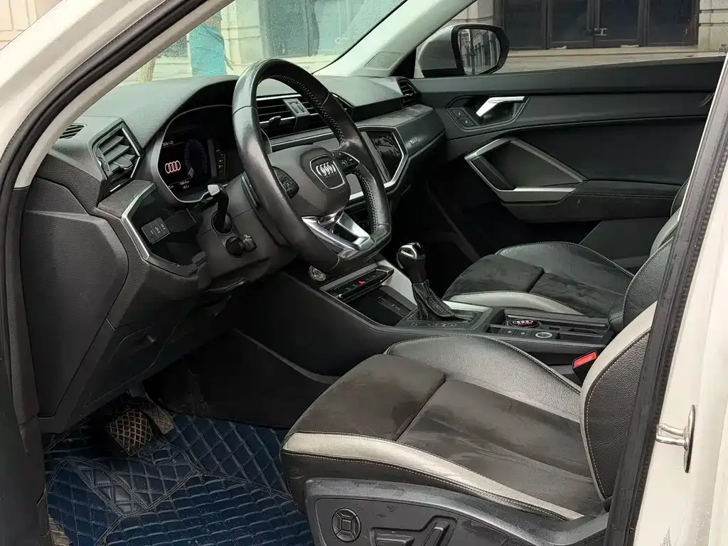 Audi Q3 2021 из CN, фото 2