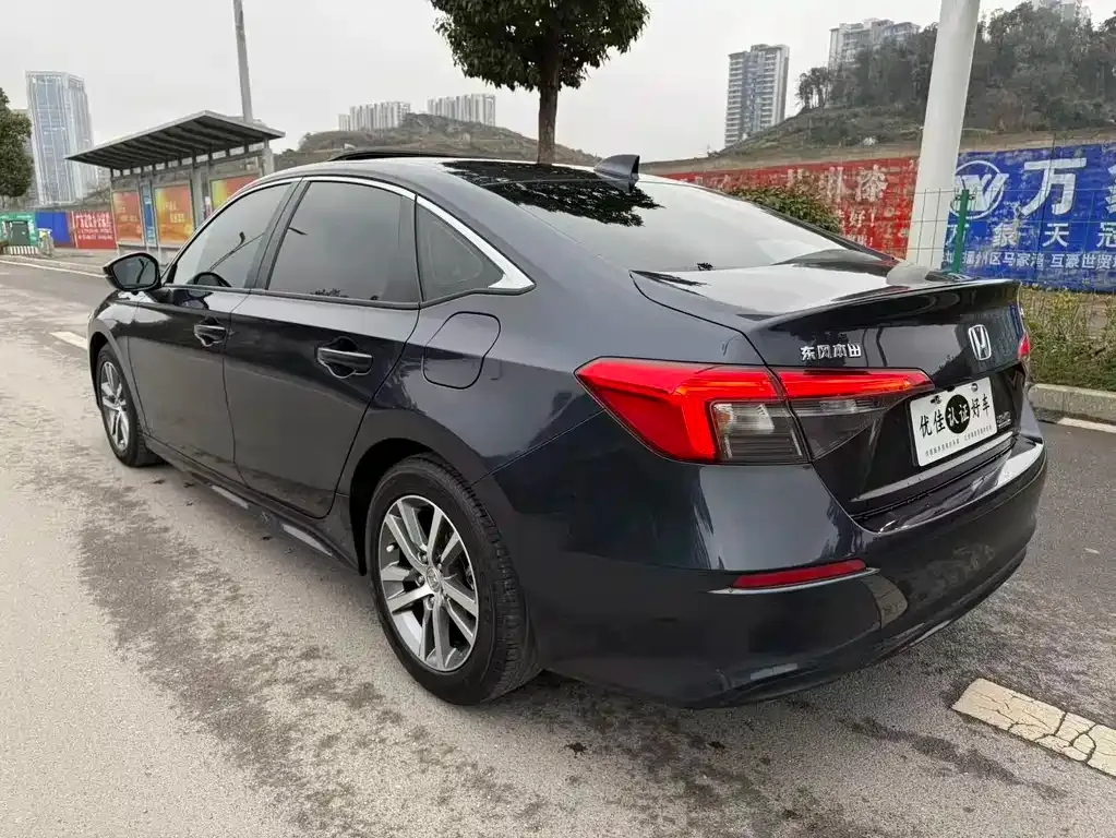 Honda Civic — фото 10