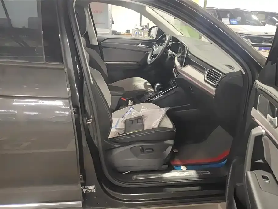 Volkswagen Tayron 2024 из CN, фото 10