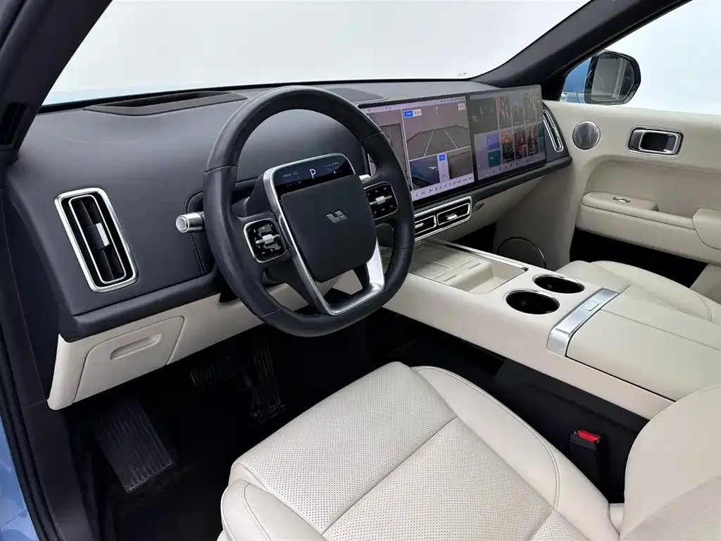 Li Auto L8 2024 из CN, фото 3