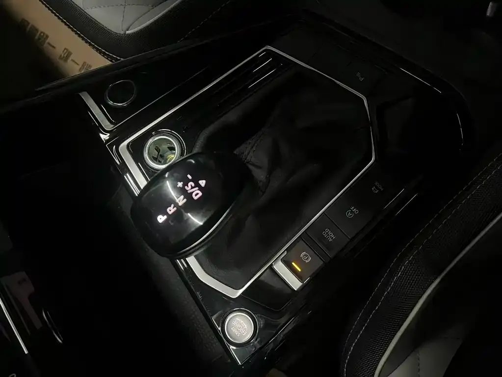 Volkswagen Tayron 2023 из CN, фото 3