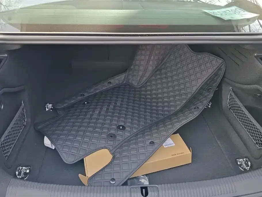 Audi A4L 2026 из CN, фото 8