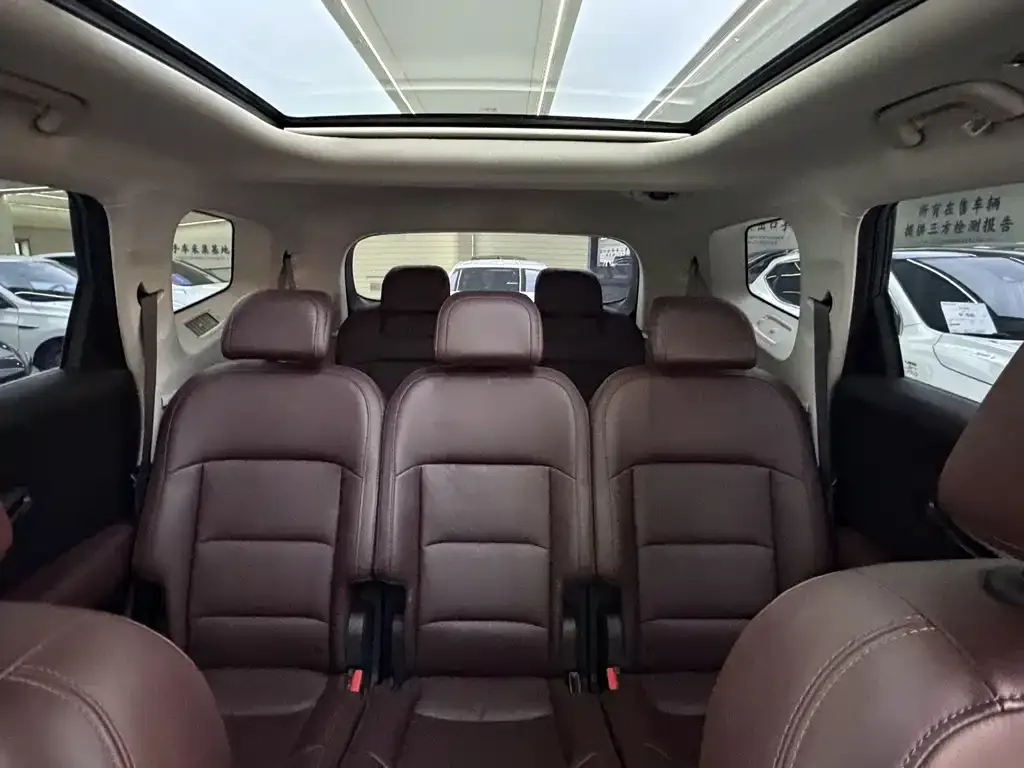 Geely Haoyue 2022 из CN, фото 2
