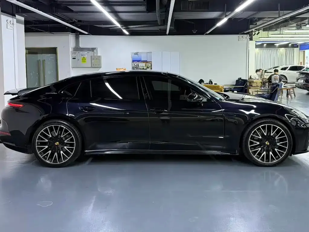 Porsche Panamera — фото 6