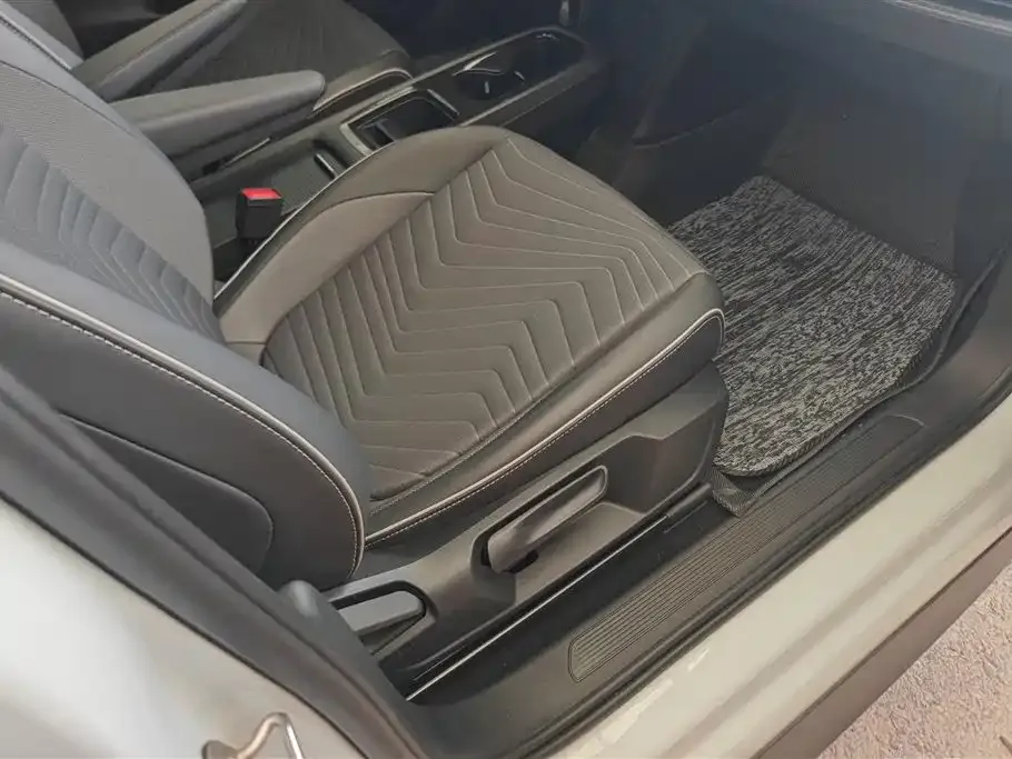 Volkswagen ID.3 2022 из CN, фото 4