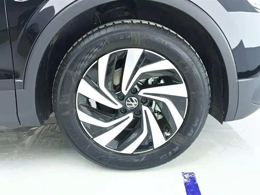 Volkswagen Tiguan L 2025 из CN, фото 4