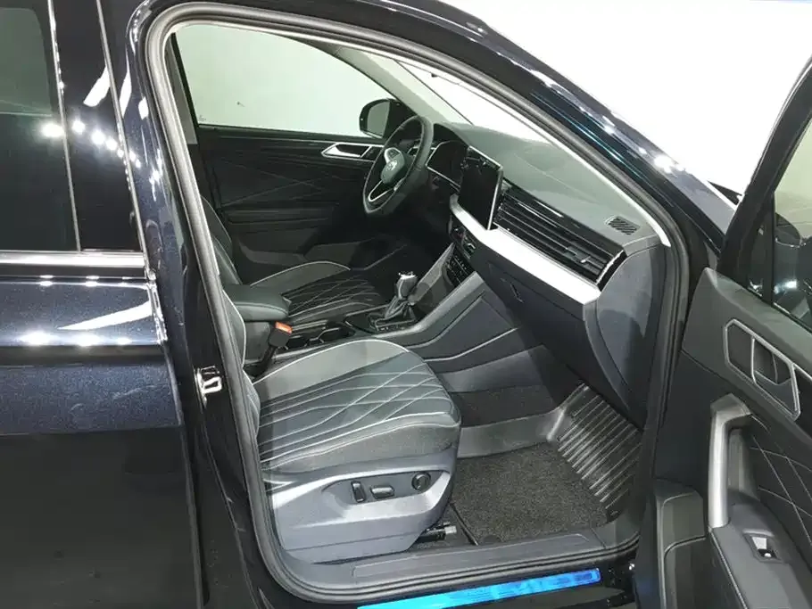 Volkswagen Tiguan L 2025 из CN, фото 9