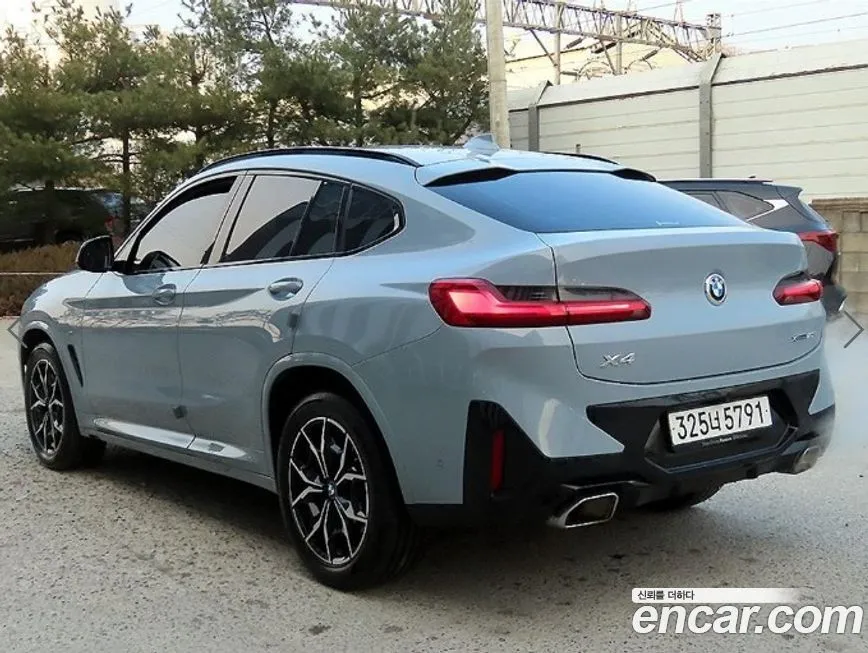 BMW X4 2024 из KR, фото 5