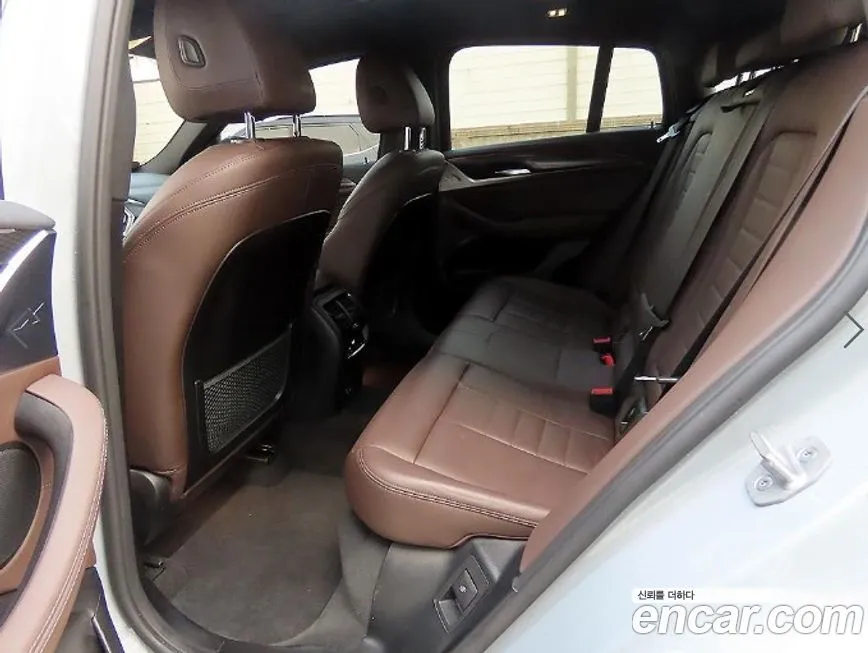 BMW X4 2024 из KR, фото 6
