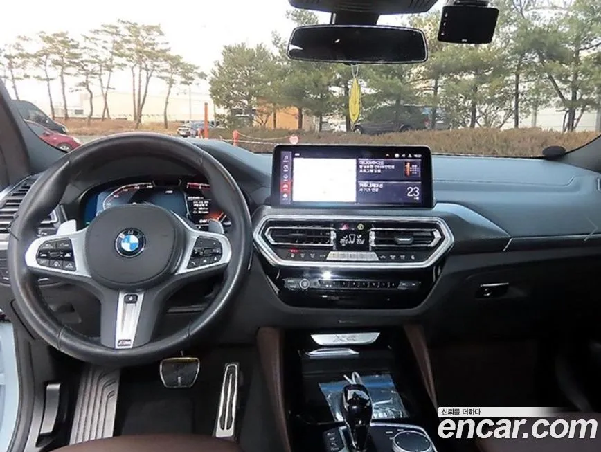 BMW X4 2024 из KR, фото 4