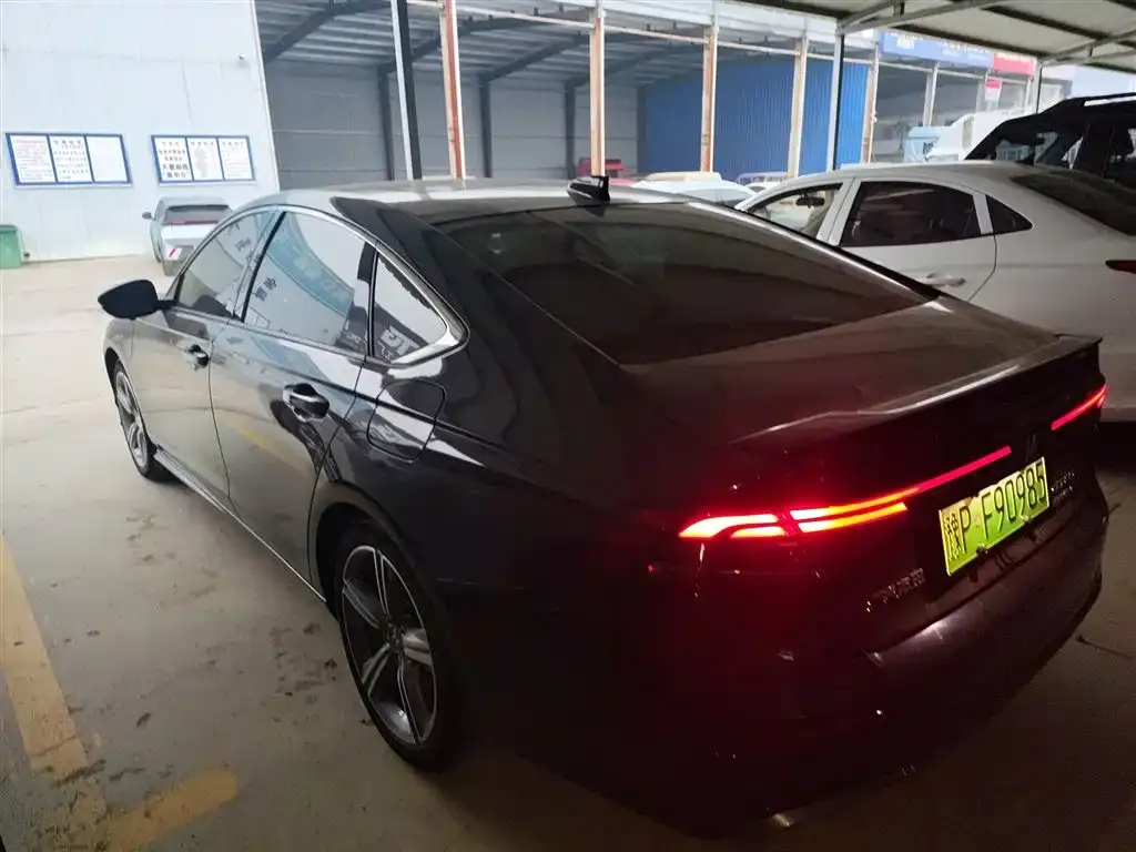Honda Accord New Energy 2024 из CN, фото 8