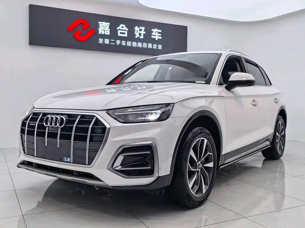 Audi Q5L 2022 из CN, фото 1