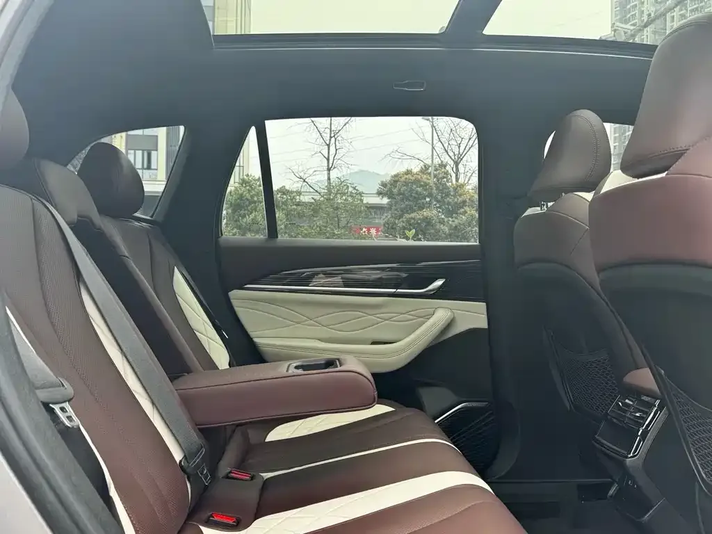 Geely Xingyue L 2022 из CN, фото 5