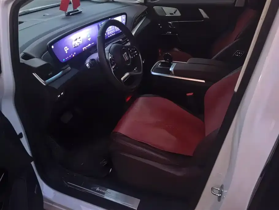 Buick Century 2023 из CN, фото 9