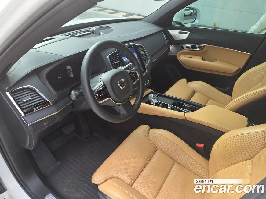 Volvo XC90 2023 из KR, фото 4