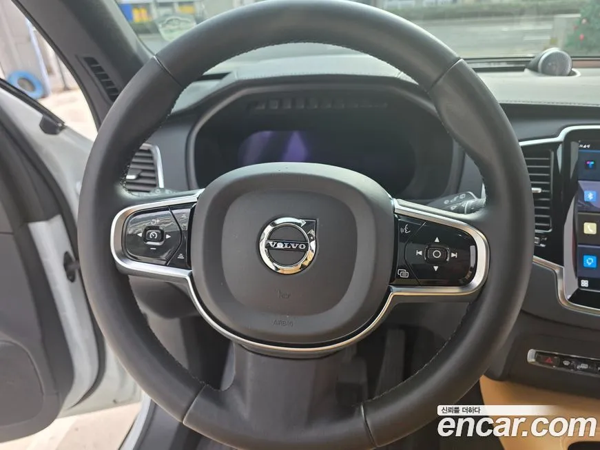 Volvo XC90 2023 из KR, фото 2