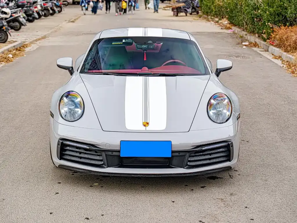 Porsche 911 2021 из CN, фото 7