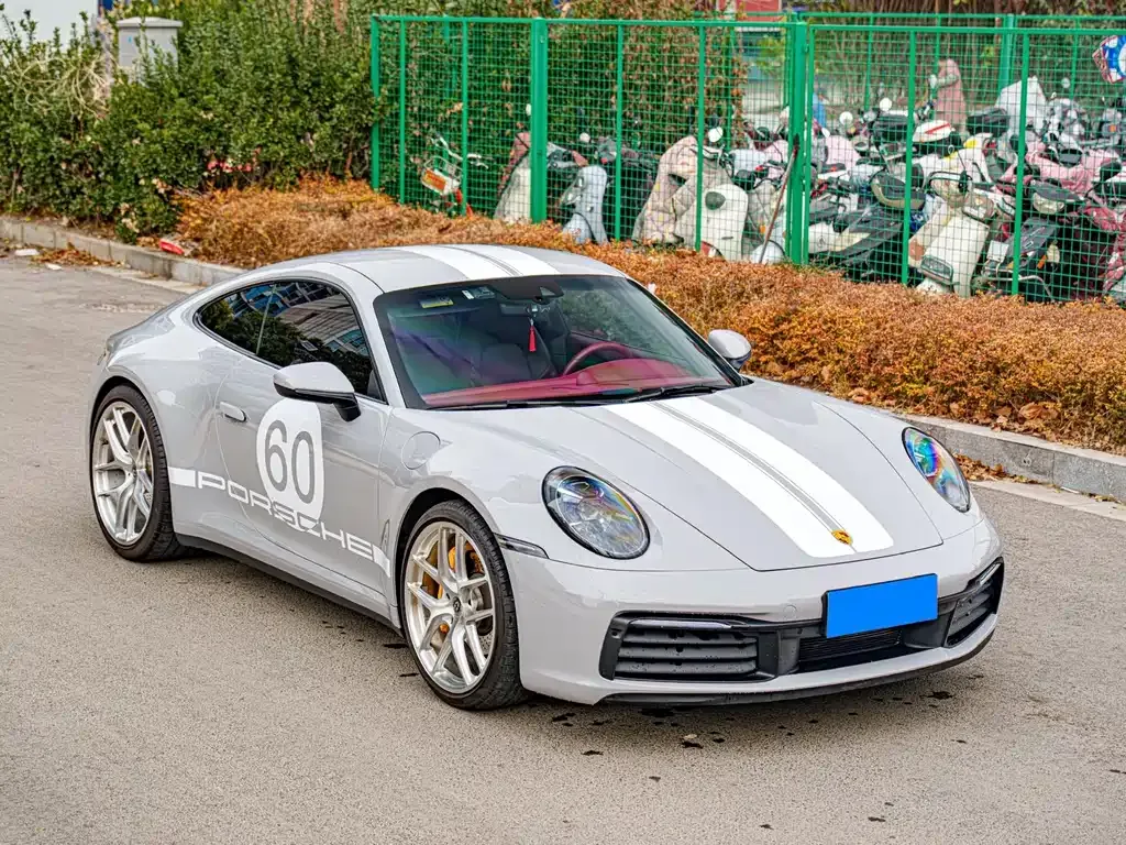 Porsche 911 2021 из CN, фото 6