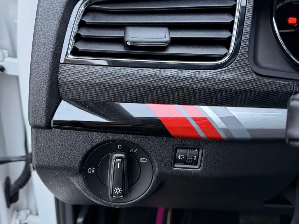 Skoda Kamiq 2022 из CN, фото 10