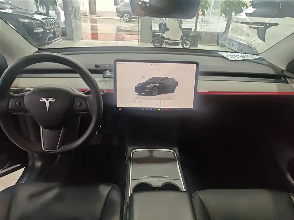 Tesla Model Y 2024 из CN, фото 2