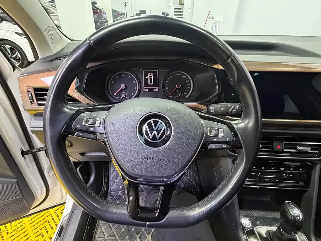 Volkswagen Tharu 2021 из CN, фото 4