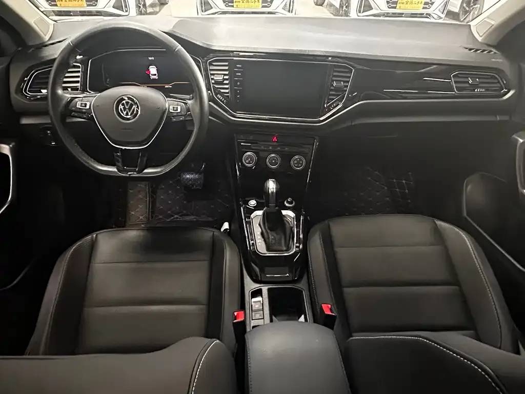Volkswagen T-Roc 2021 из CN, фото 10