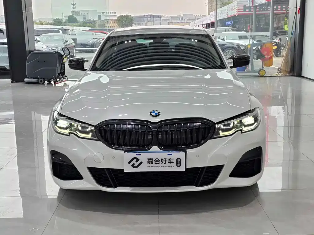 BMW 3 Series 2021 из CN, фото 8