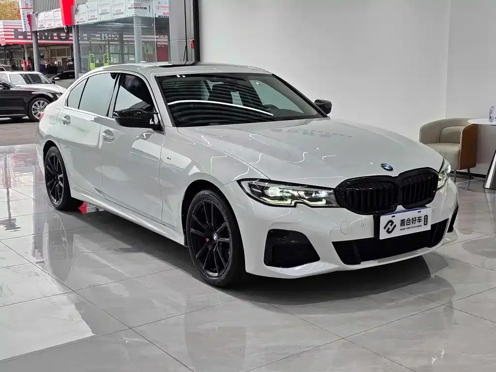 BMW 3 Series 2021 из CN, фото 4
