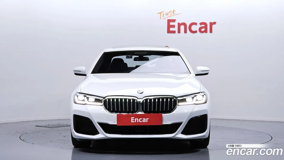 BMW 5-Series 2022 из KR, фото 10