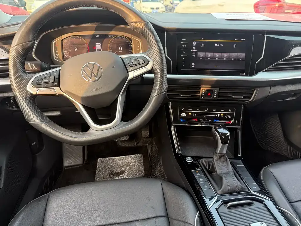 Volkswagen Passat — фото 5