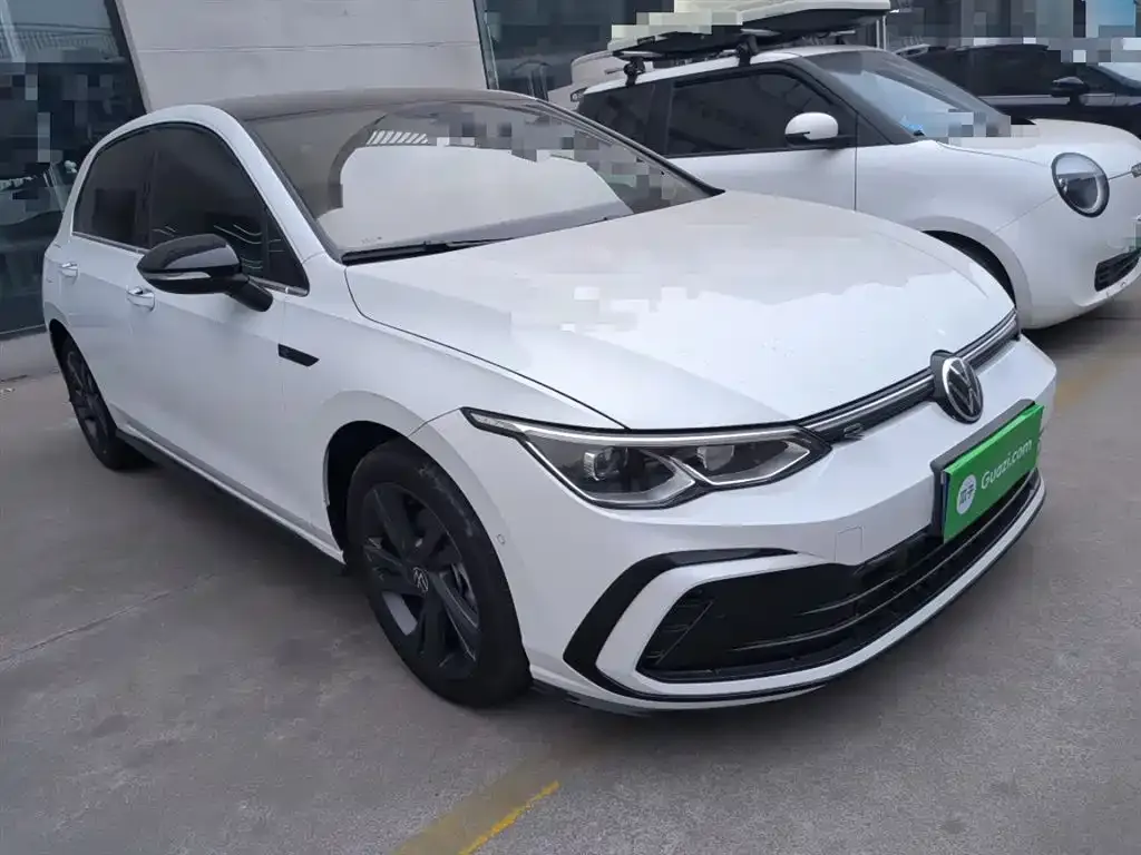 Volkswagen Golf 2023 из CN, фото 8
