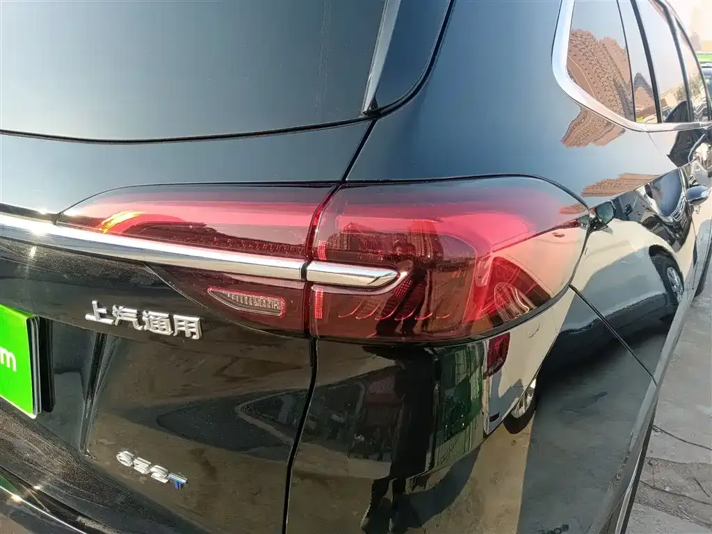 Buick Envision Plus 2023 из CN, фото 2