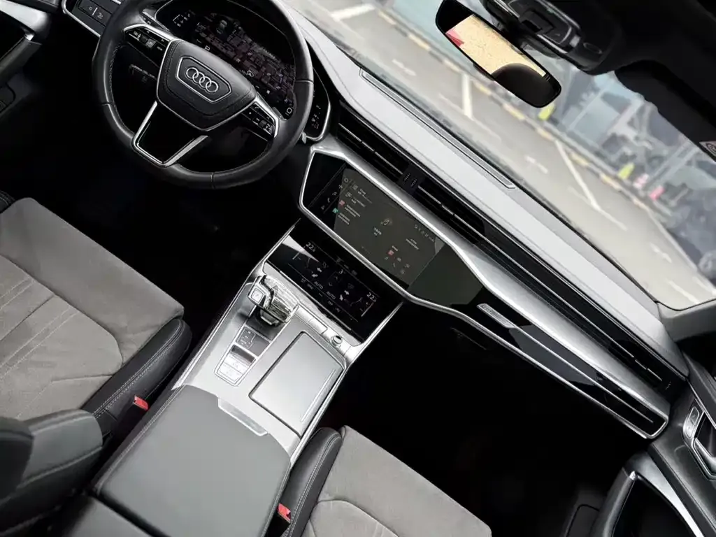 Audi A6L 2025 из CN, фото 8