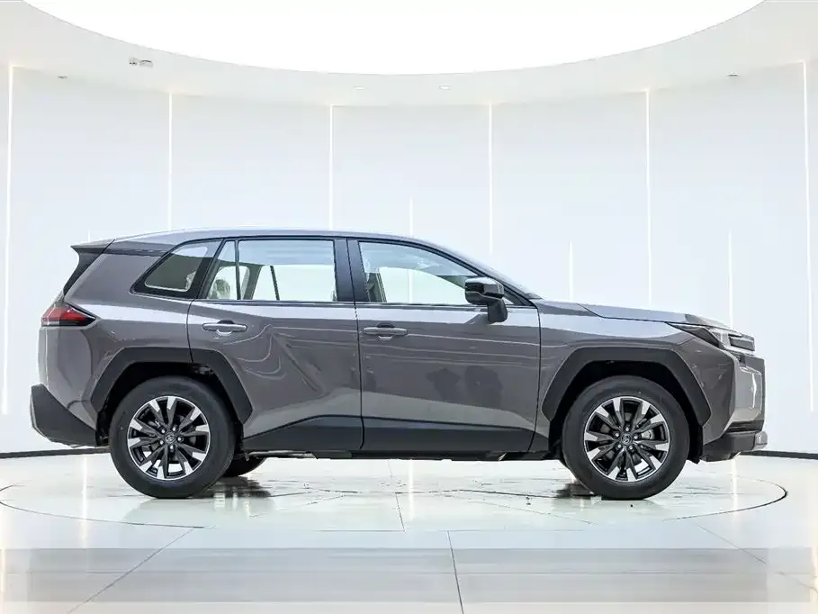 Toyota RAV4 2026 из CN, фото 3